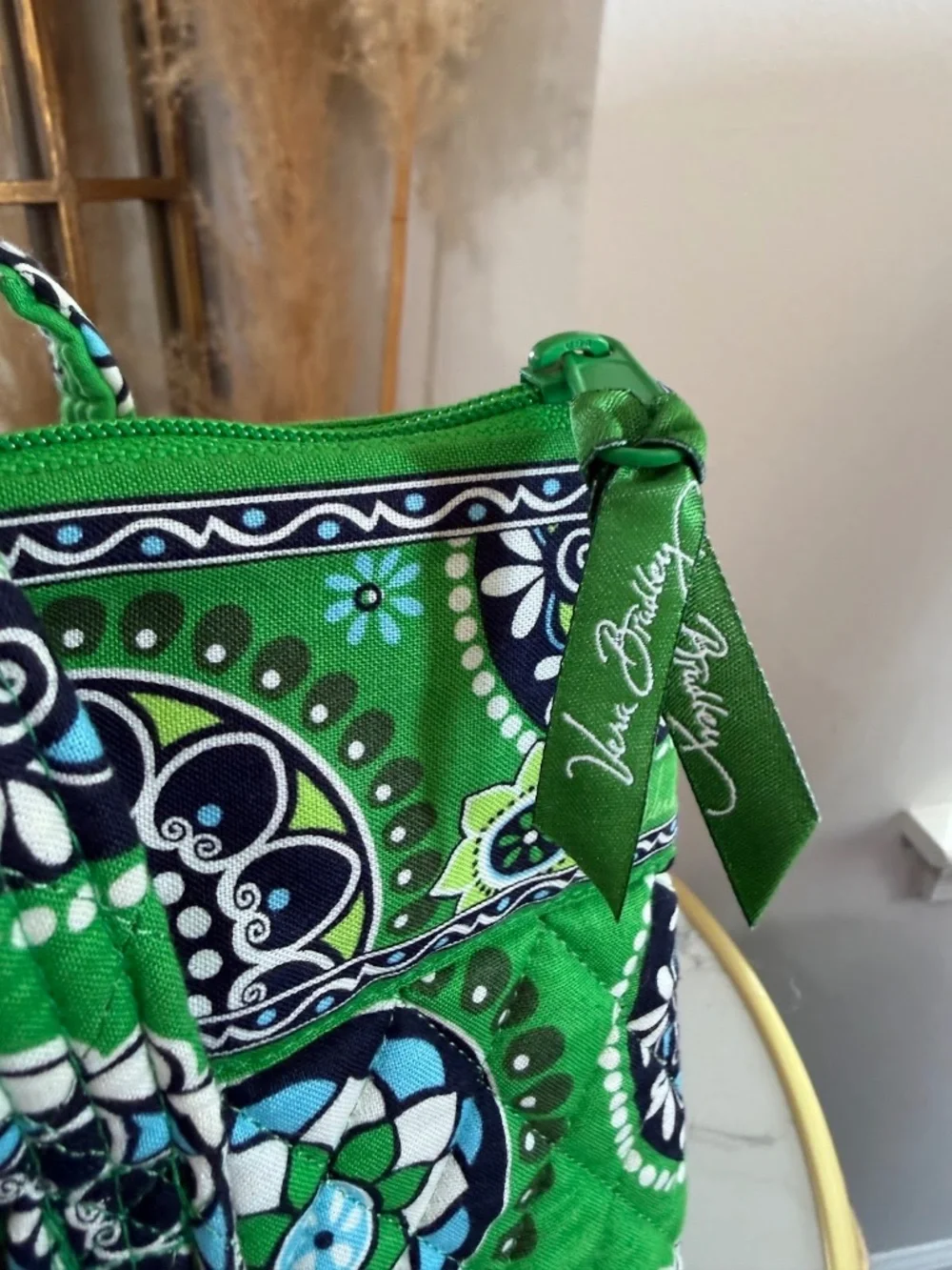 Vera Bradley Cupcake Green Floral Betsy Shoulder Bag Retired Rare Quilted Purse